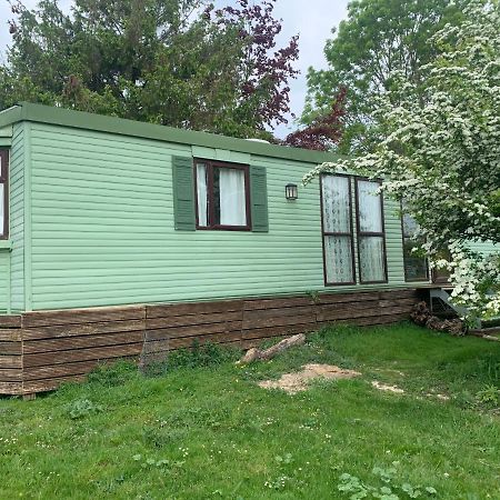 Private Countryside Holiday Cabin 10 Mins From Brighton 빌라 외부 사진